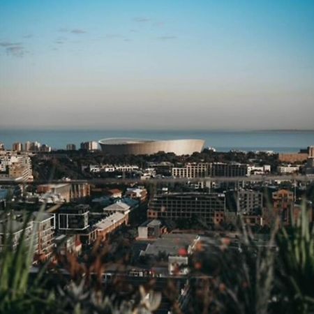"Lykke On Bree" - Unique Apartment With Stunning Table Mountain Views Kapstaden Exteriör bild