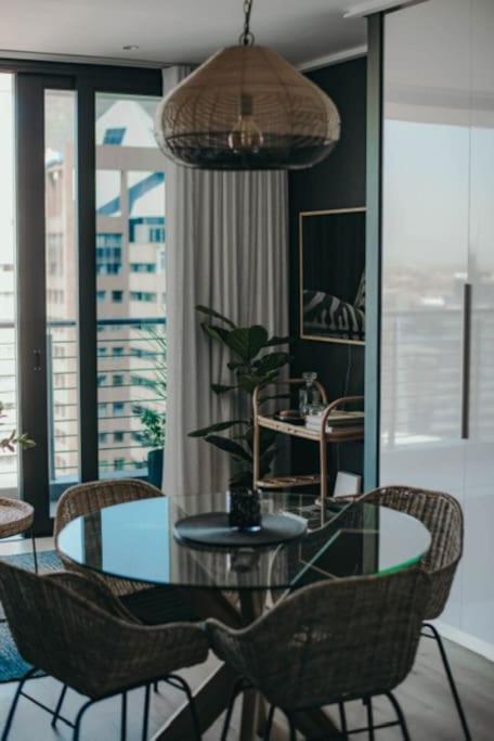 "Lykke On Bree" - Unique Apartment With Stunning Table Mountain Views Kapstaden Exteriör bild