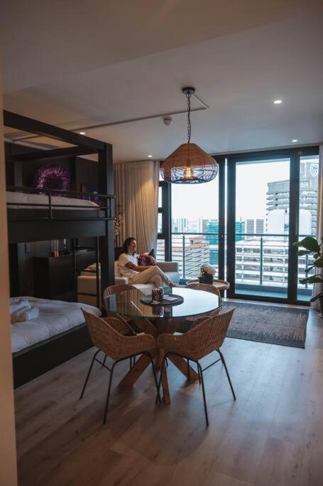 "Lykke On Bree" - Unique Apartment With Stunning Table Mountain Views Kapstaden Exteriör bild